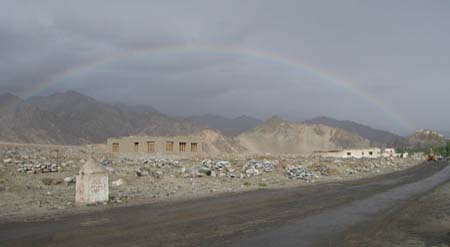 8_4-Gompa+Rainbow